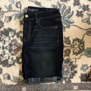 Women’s American Eagle Shorts Size 12